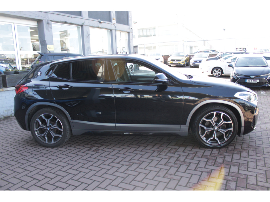 2019 BMW X2 - image 3