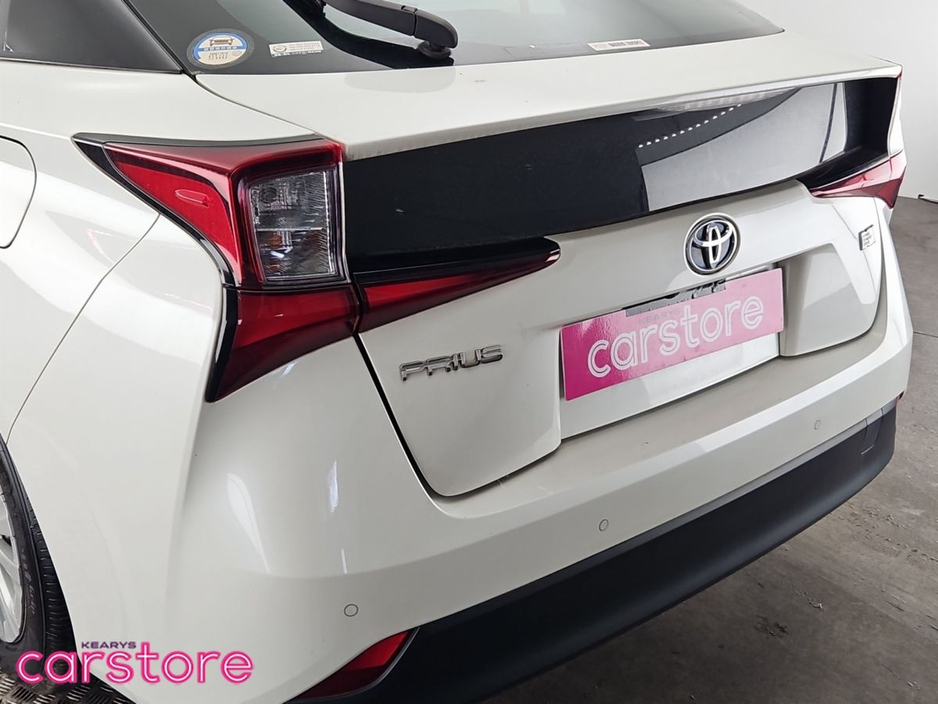 2019 Toyota Prius 1.8 Hybrid €18,880