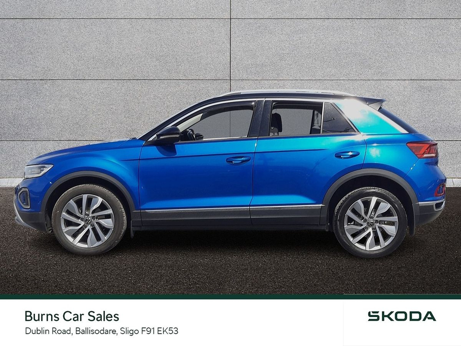 2022 Volkswagen T-Roc - image 6