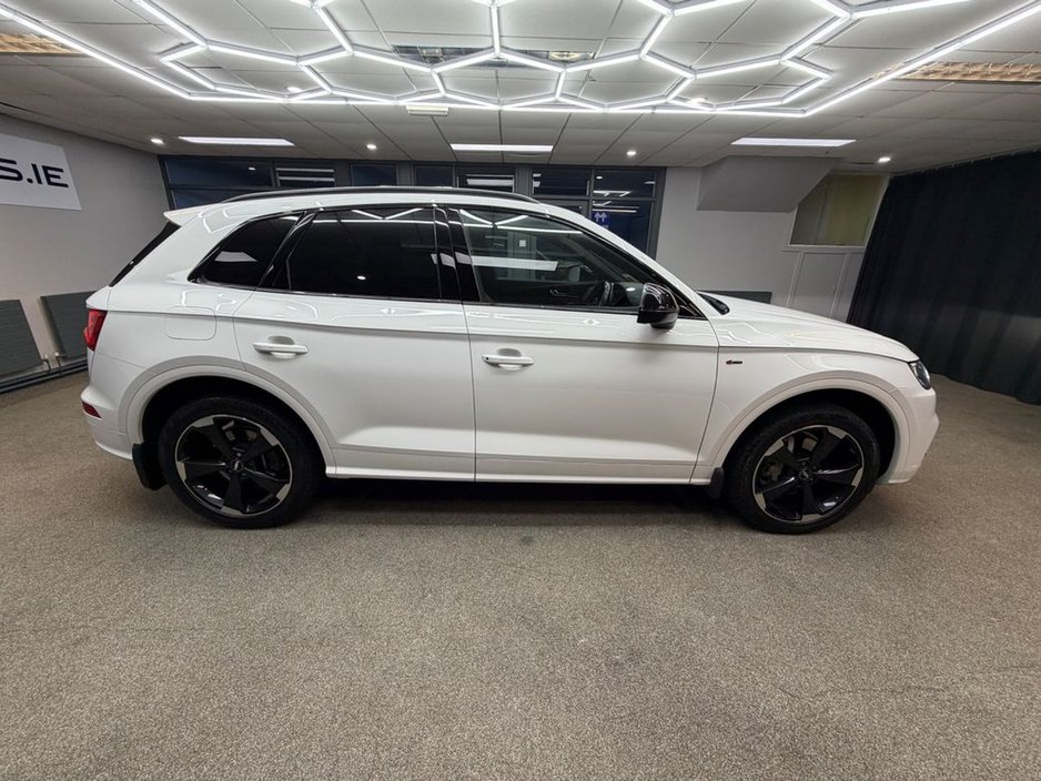 2019 Audi Q5 - image 10