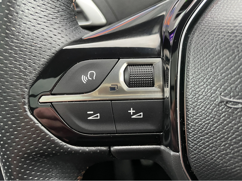 2019 Peugeot 3008 GT-LINE 1.5 BLUE HDI 130 6.2 4 €19,750