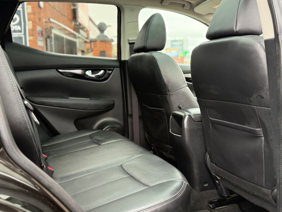 2017 Nissan Qashqai - image 23