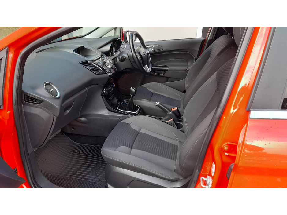 2015 Ford Fiesta 1.0 EcoBoost 65PS S/S Zetec €5,350