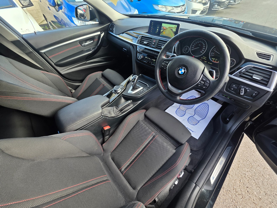 2017 BMW 3 Series - image 17