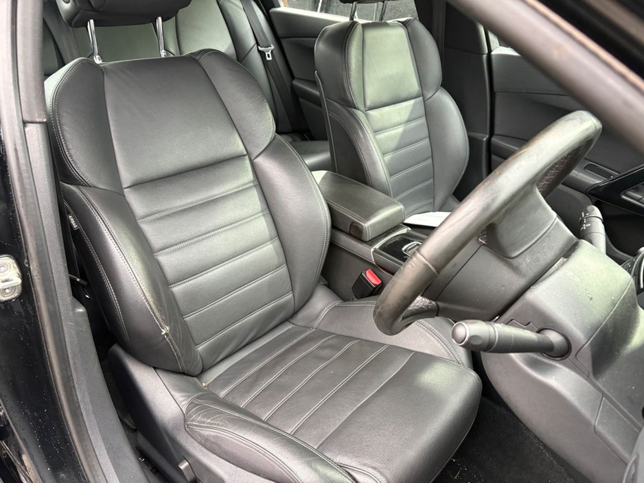 2017 Peugeot 508 - image 2