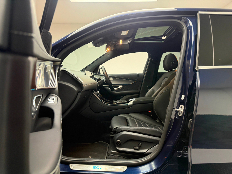2023 Mercedes-Benz EQC - image 15