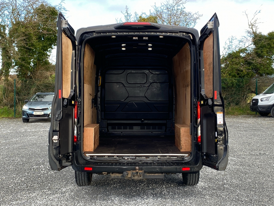 2022 Ford Transit 350L Trend 170BHP FWD.Camera/ Air Con/ Tow €18,500