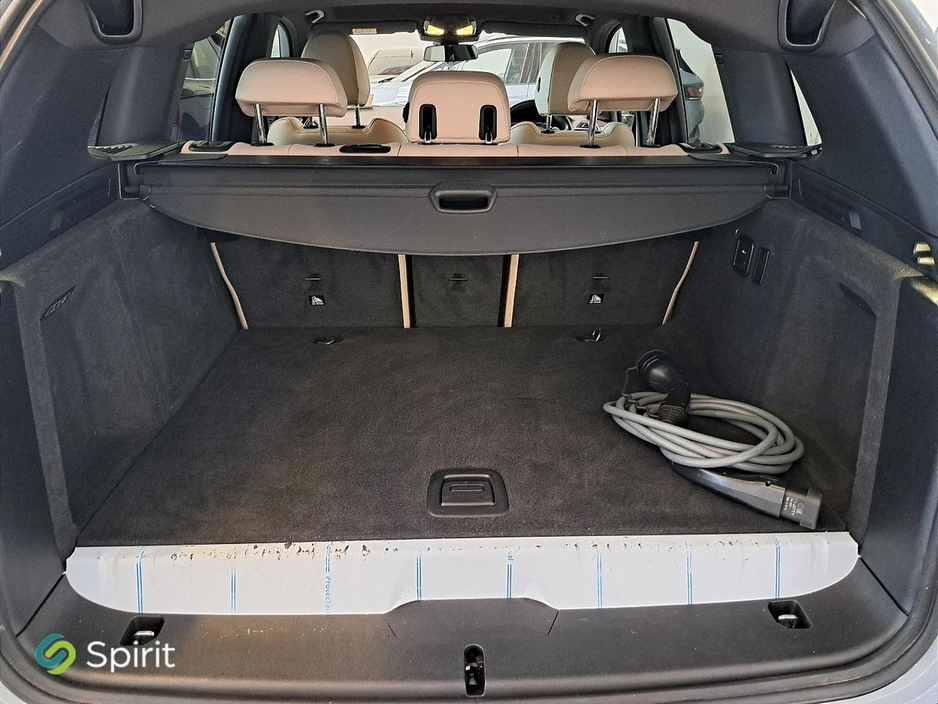 2023 BMW X3 - image 17