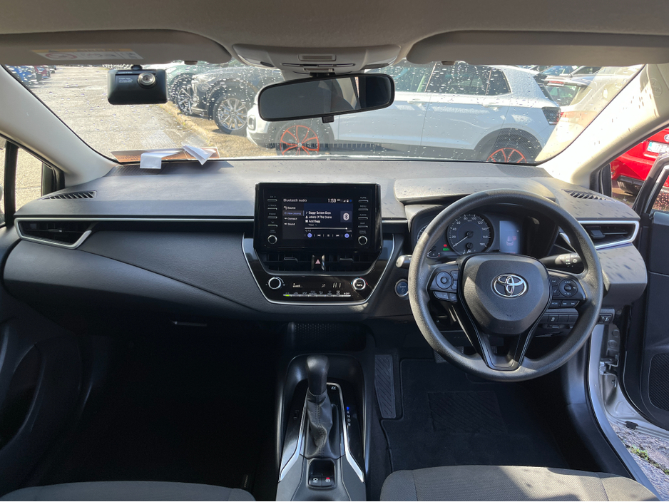 2020 Toyota Corolla - image 13