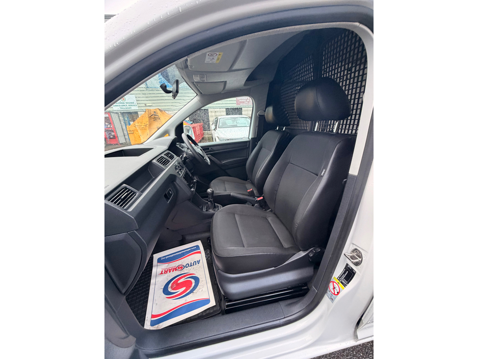 2019 Volkswagen Caddy Maxi €14,430