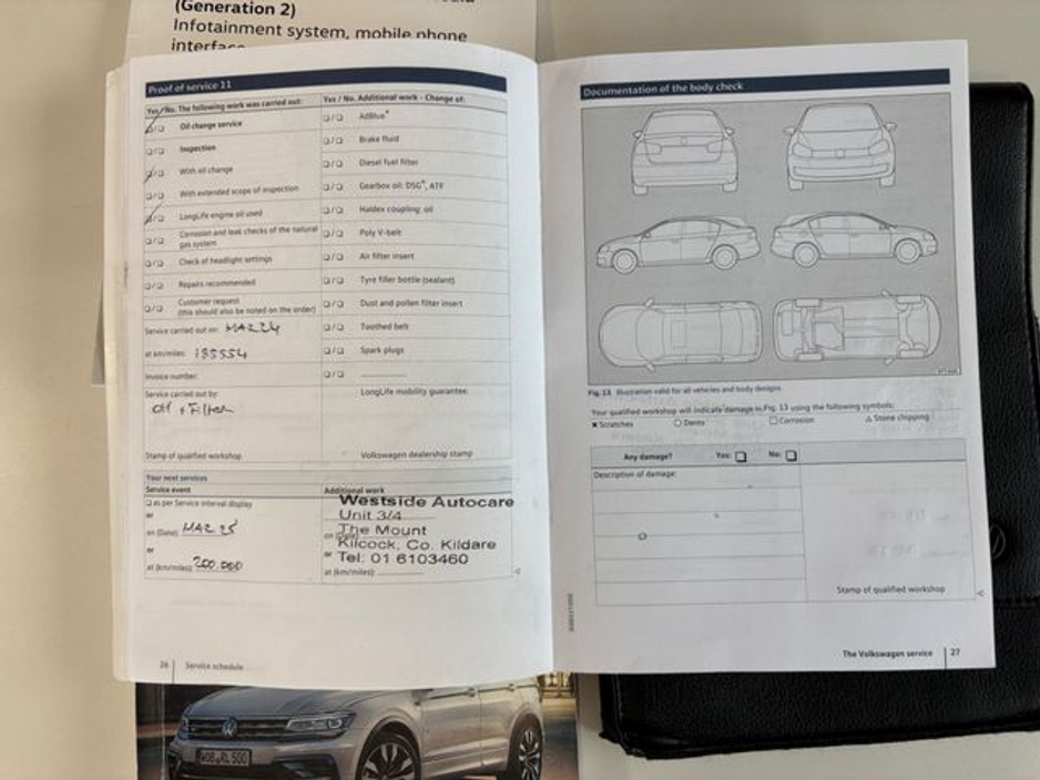 2017 Volkswagen Tiguan - image 33