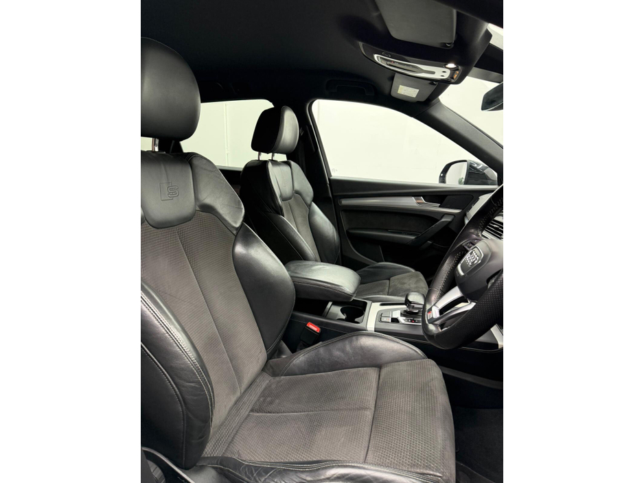 2017 Audi Q5 2.0TDI 190 quattro S-Tronic S Line €21,950