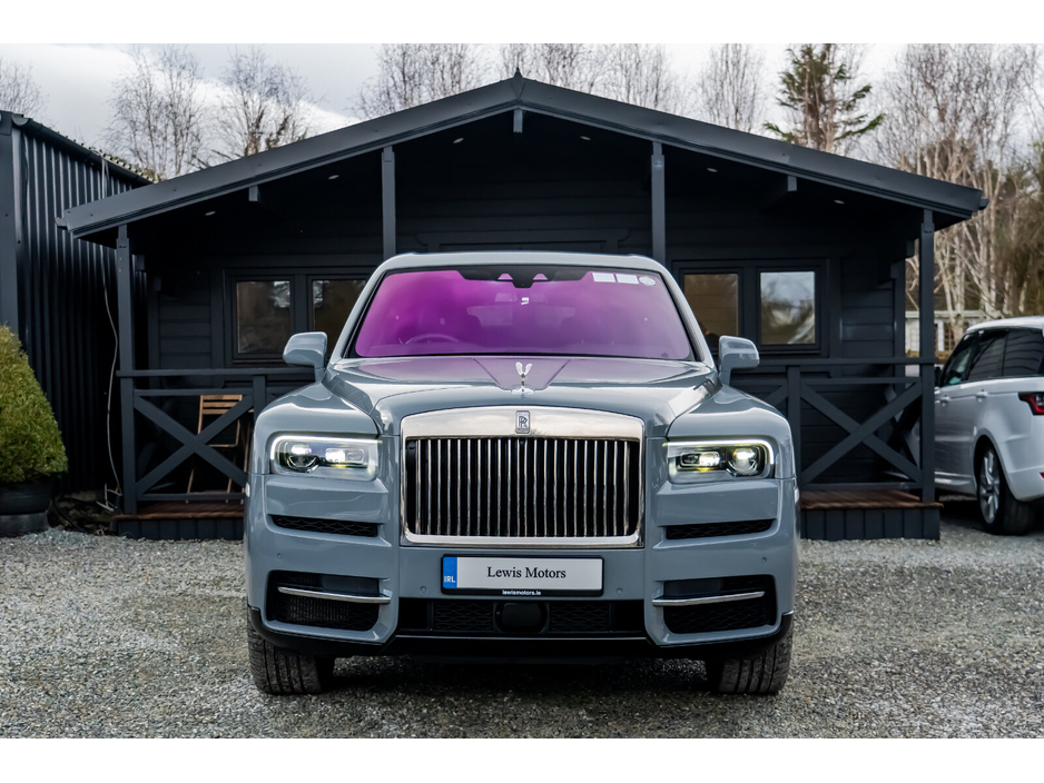 2023 Rolls-Royce Cullinan  €489,950