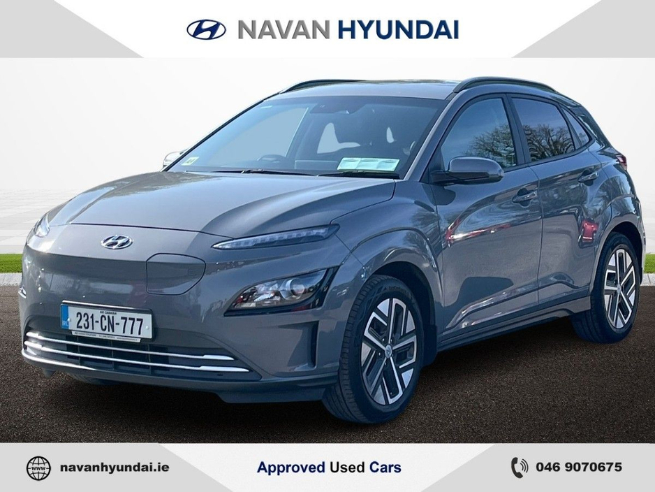 2023 Hyundai Kona - image 3