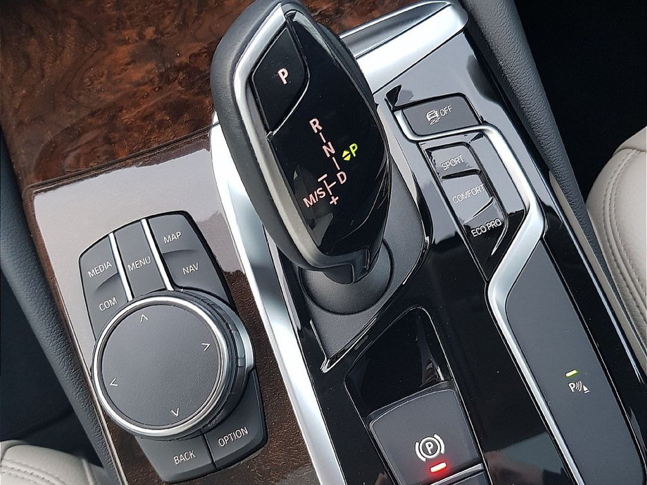 2019 BMW 5 Series 520d SE Auto €29,995