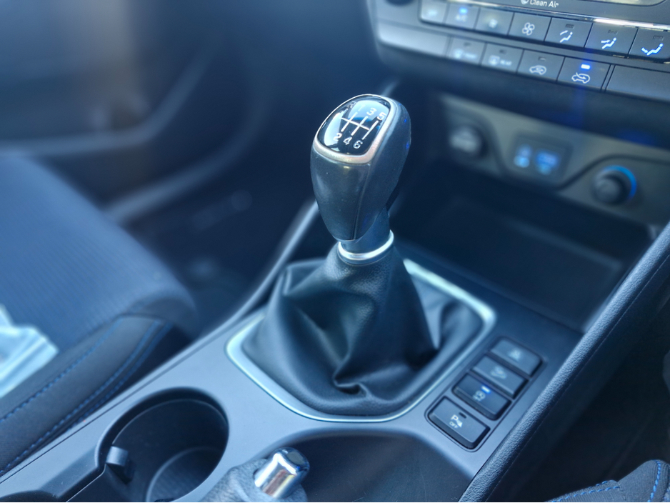 2016 Hyundai Tucson - image 12