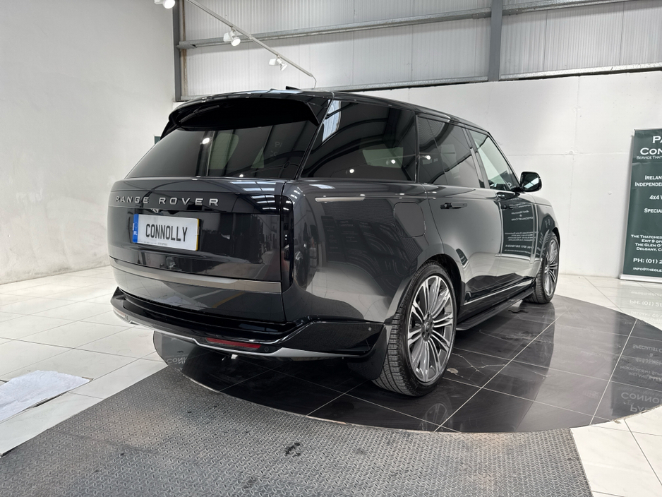 2026 Land Rover Range Rover - image 17