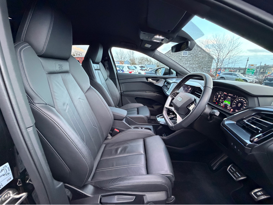 2025 Audi Q4 e-tron 82kwh long Range - S Line Black Ed - Quattro €47,940