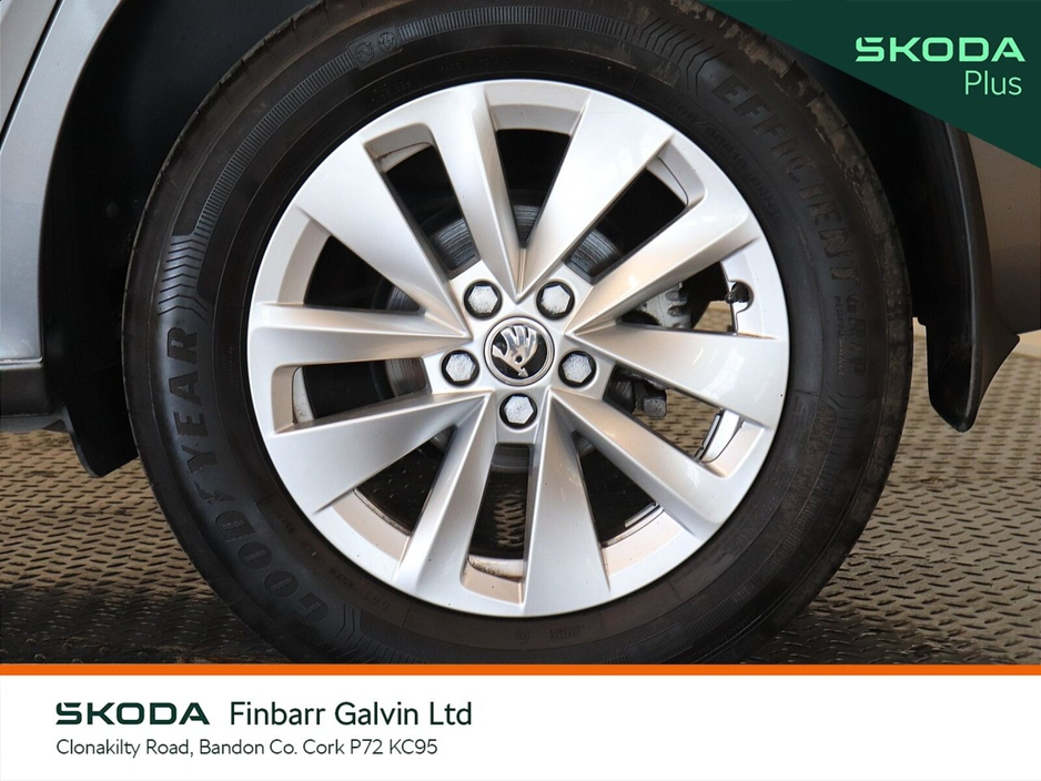 2023 Skoda Kamiq - image 9