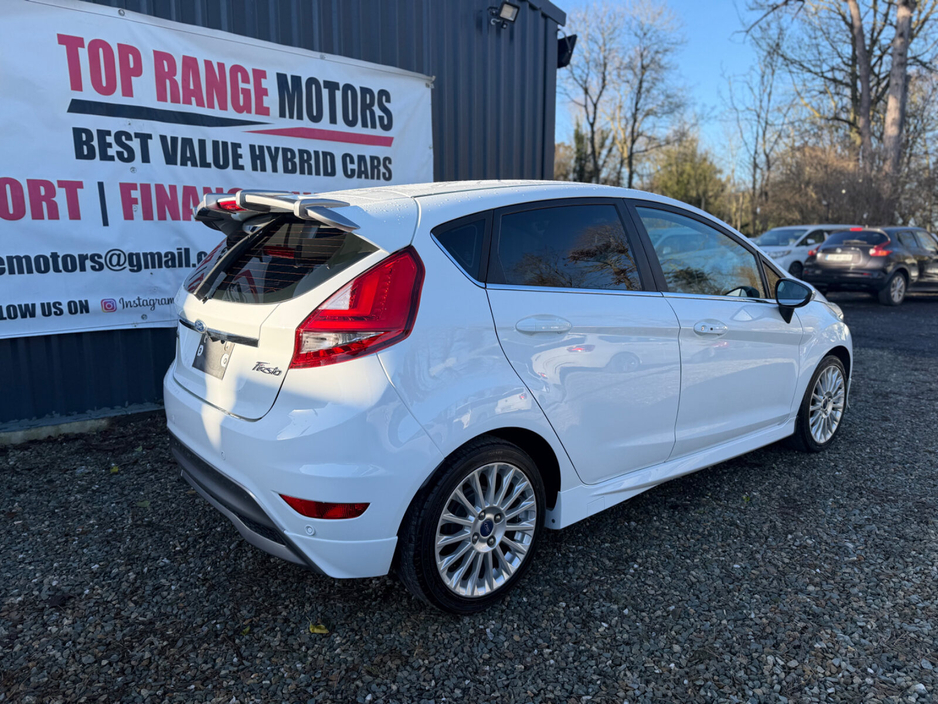 2015 Ford Fiesta 1.0 EcoBoost 65PS S/S Titanium €9,400