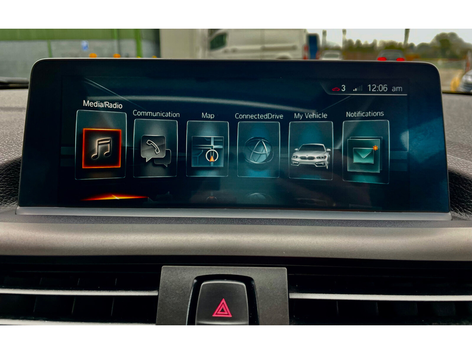 2016 BMW 1 Series - image 33