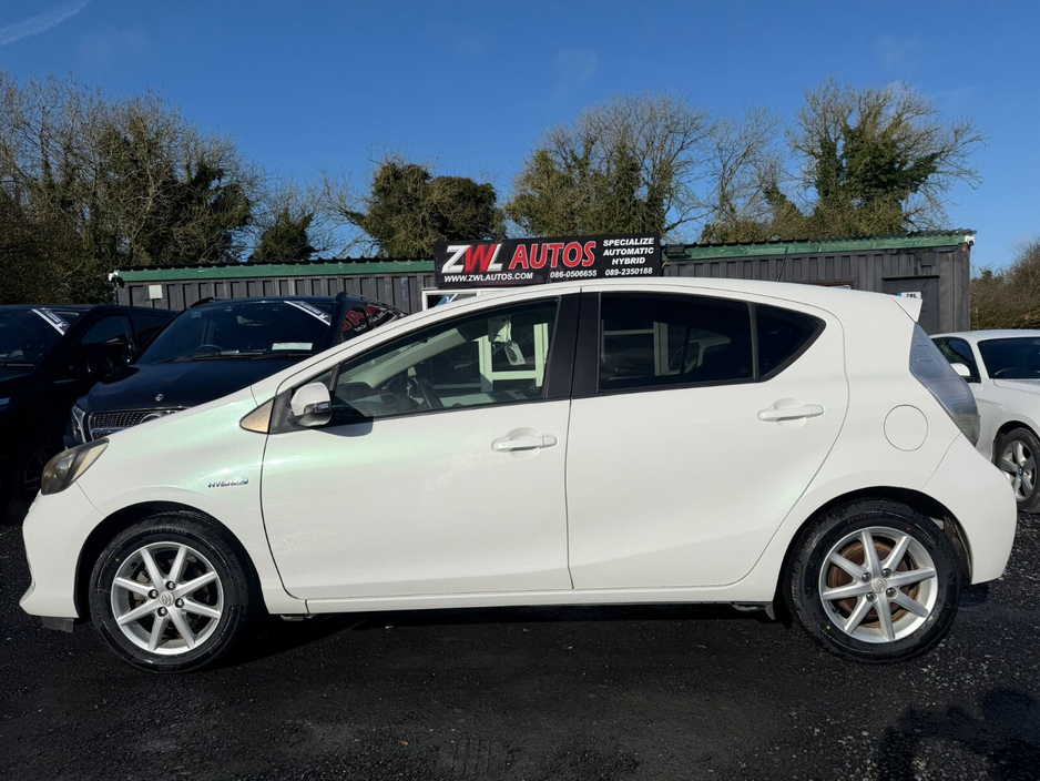 2012 Toyota Aqua  €7,950