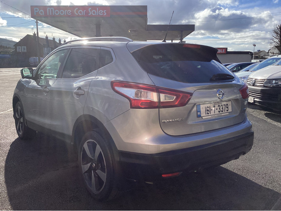 2016 Nissan Qashqai - image 6