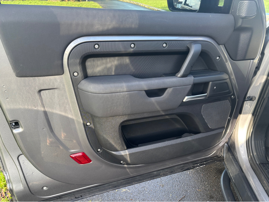 2021 Land Rover Defender HARD TOP D MHEV 3 Seater Commerical €47995 + VAT €58,995