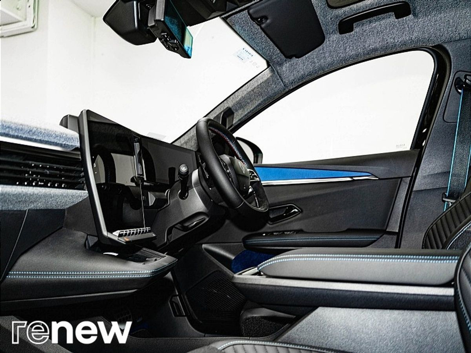 2024 Renault SCENIC E-TECH - image 5