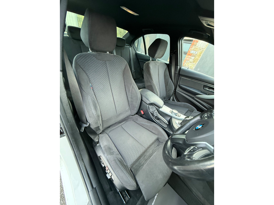 2014 BMW 3 Series  €14,995