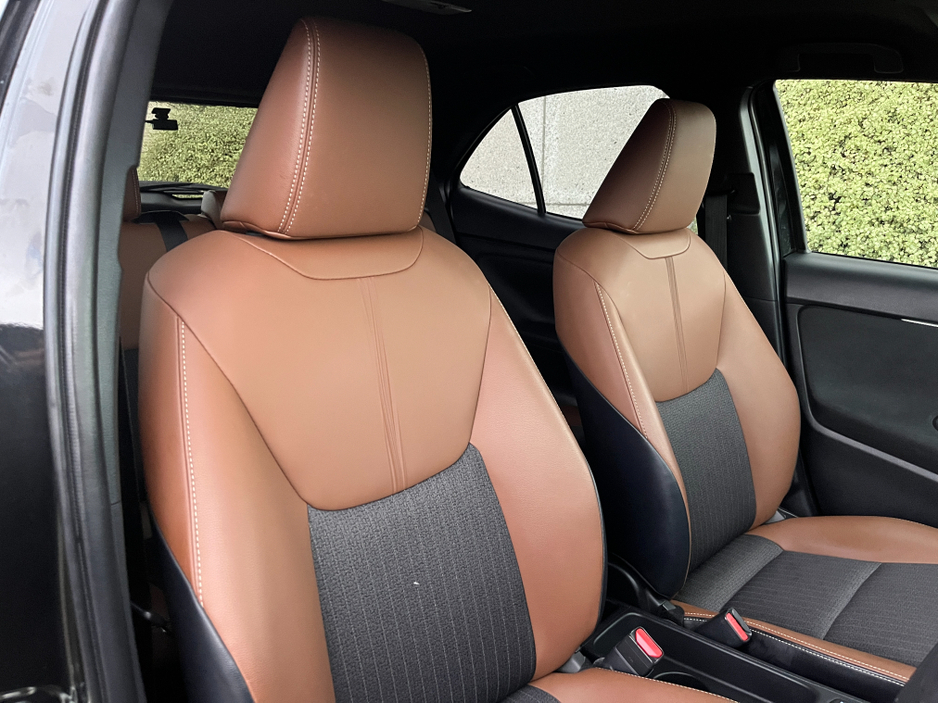 2023 Toyota Yaris Cross Z ADVENTURE HYBRID AUTOMATIC 1.5 PETROL //HEATED SEATS AND STEERING WHEEL//REVERSE CAMERA//ADAPTIVE CRUISE CONTROL// €28,950