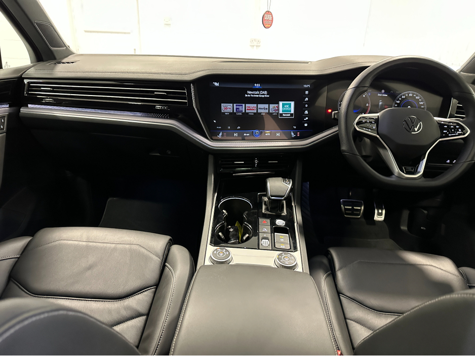 2023 Volkswagen Touareg V6 BLACK EDITION TDI VW/AUDI SPECIALISTS WWW.DENISDARCYCARS.IE €84,950