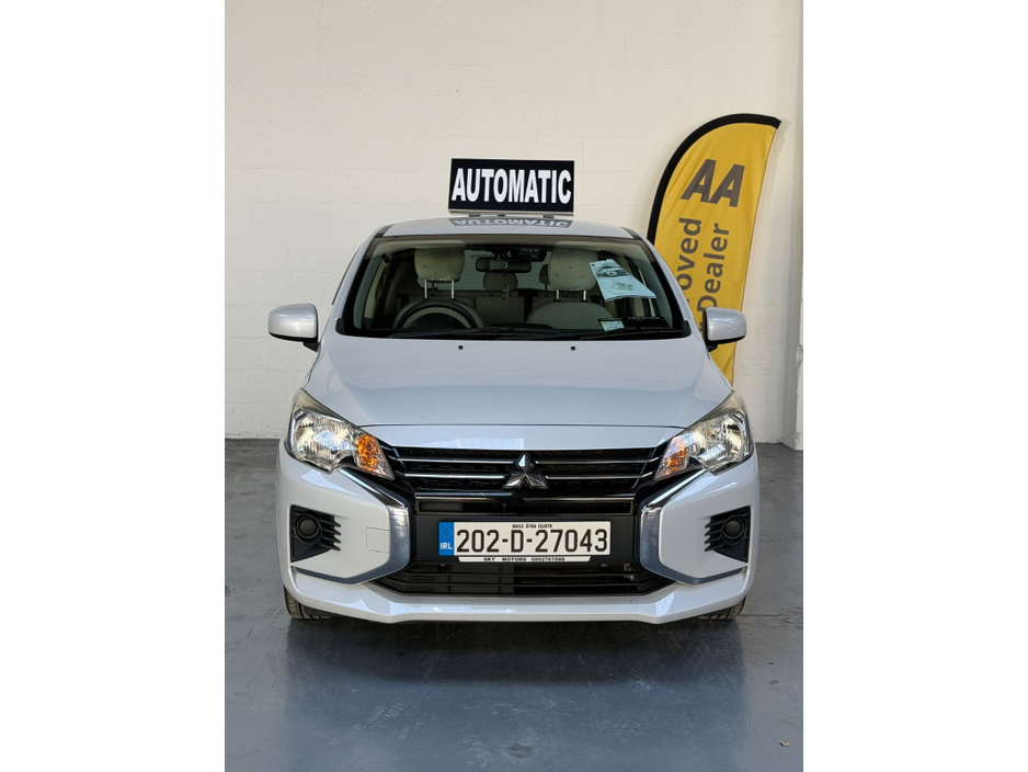 2020 Mitsubishi Mirage - image 2