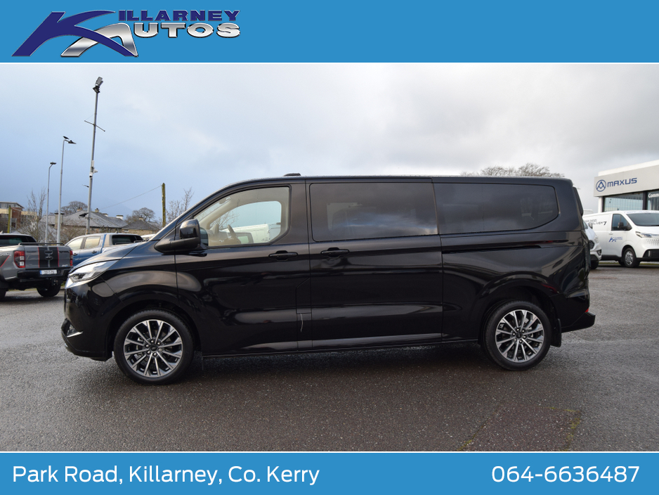 2026 Ford Tourneo Custom 2026 PHEV Tourneo Custom Limited 2.5 Auto