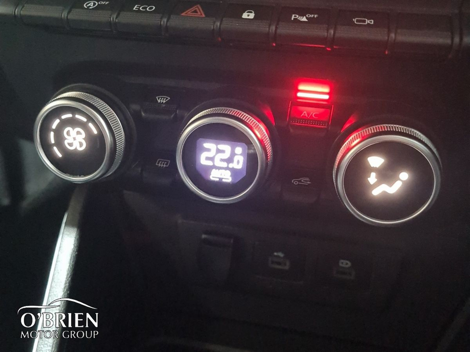 2022 Dacia Duster - image 16