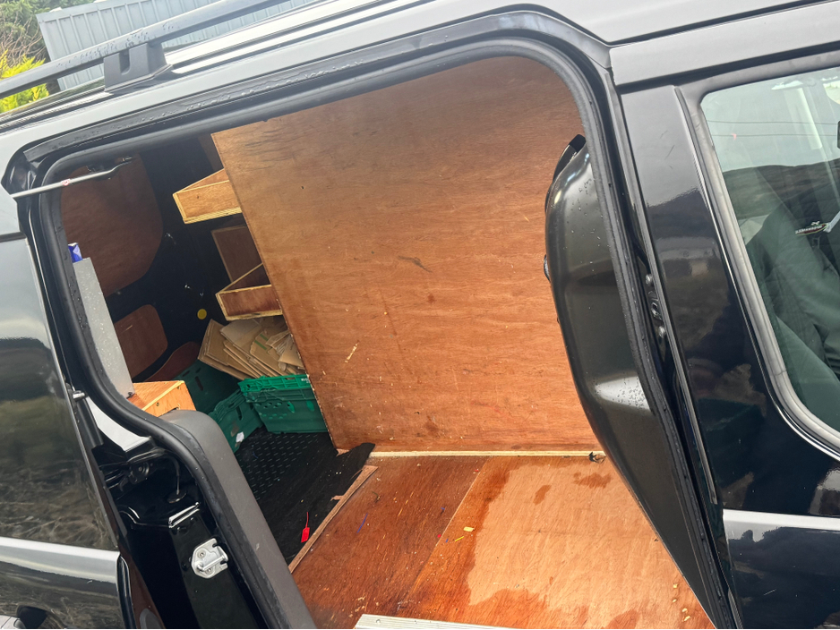 2019 Ford Transit Connect TREND LWB 1.5 100PS M6 €9,500