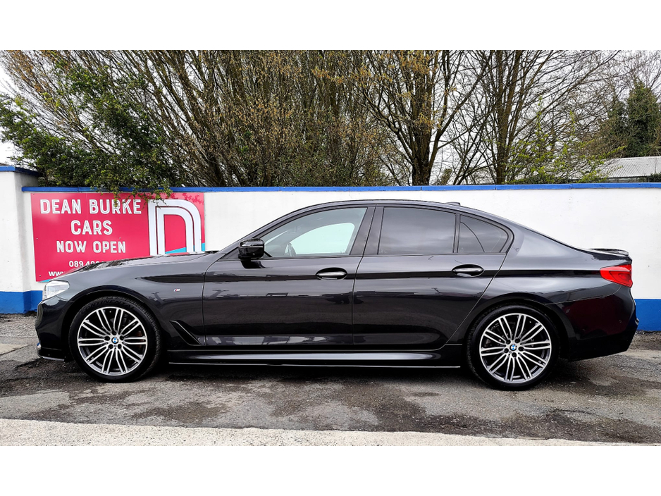 2018 BMW 5 Series - image 12
