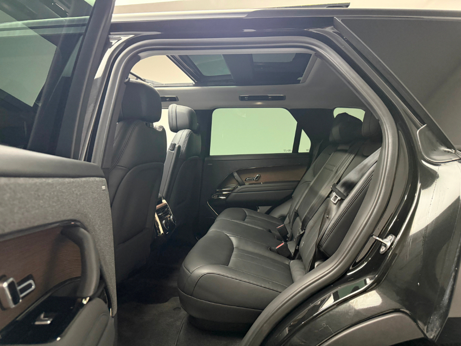 2024 Land Rover Range Rover Sport HSE DYNAMIC P460E *PAN ROOF* €104,990