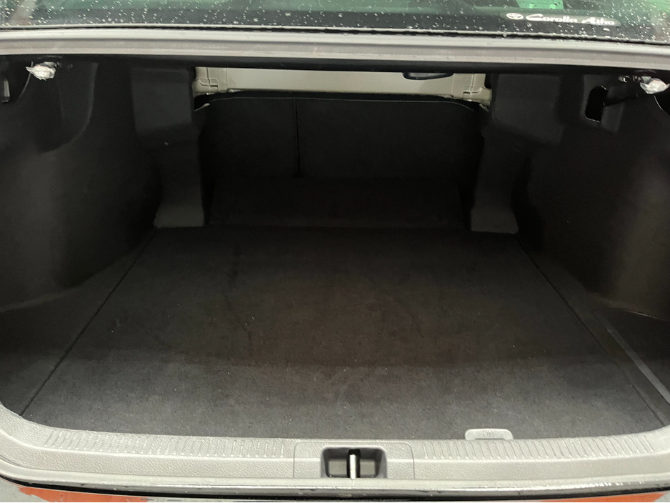 2021 Toyota Camry €25950 2021 TOYOTA CAMRY G 2.5 AUTOMATIC / CRUISE CONTROL / REVERSE CAMERA / ELECTRIC SEATS / PADDLE SHIFTERS AND MORE €25,950