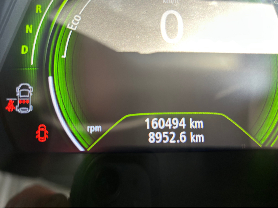 2017 Renault Megane - image 12