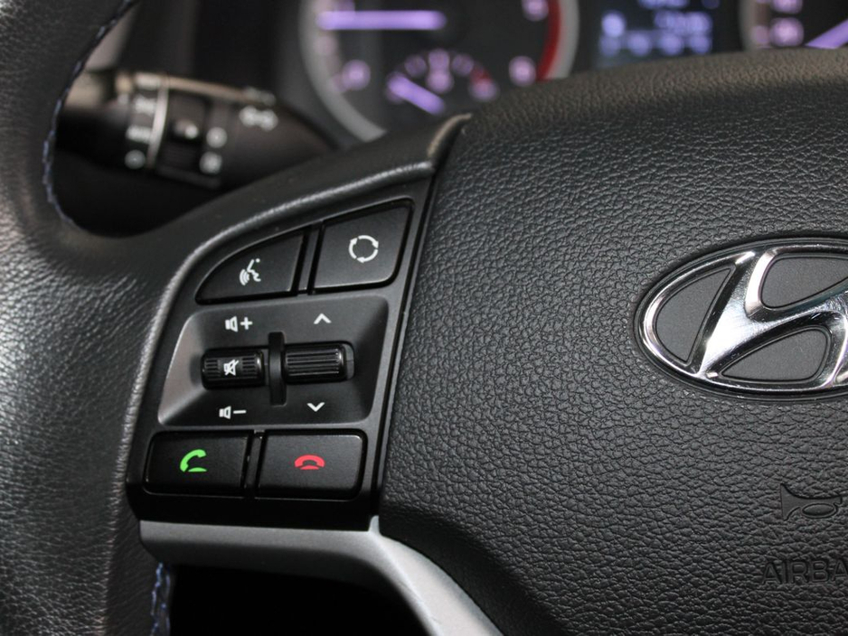 2017 Hyundai Tucson - image 22