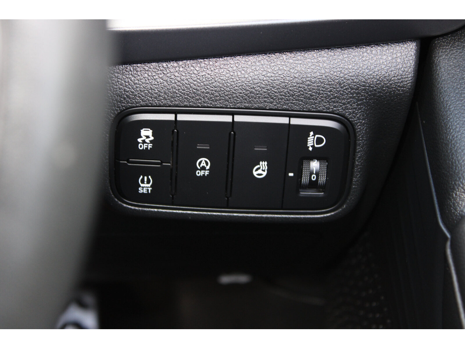 2024 Hyundai Bayon - image 23