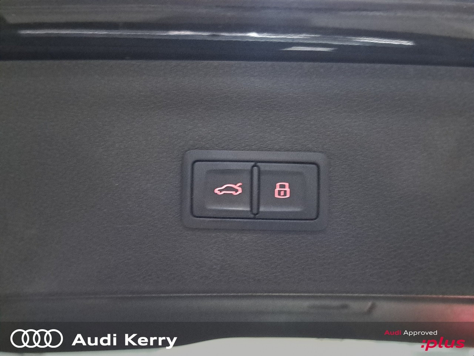 2017 Audi Q3 - image 24