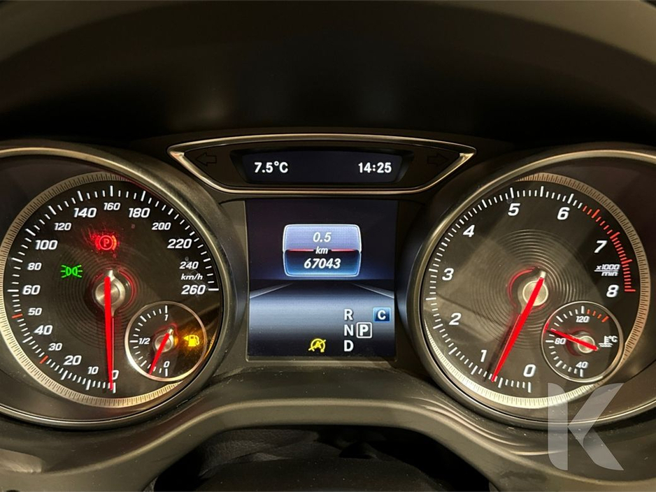 2018 Mercedes-Benz GLA Class - image 22