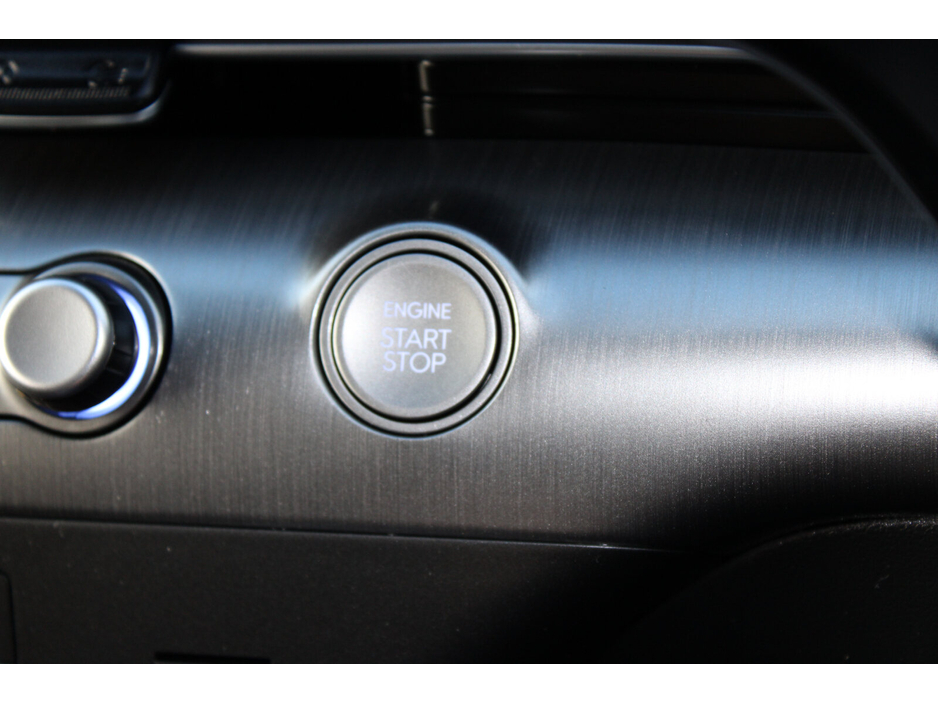 2024 Hyundai Kona 1.6 HYBRID Elegance Auto €32,950