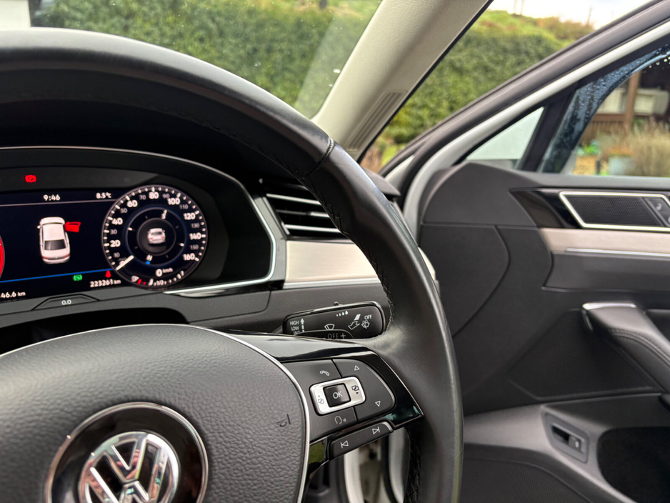 2017 Volkswagen Passat 1.6 TDI DSG 120HP Highline €15,950