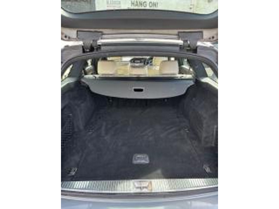 2014 Mercedes-Benz E Class - image 11