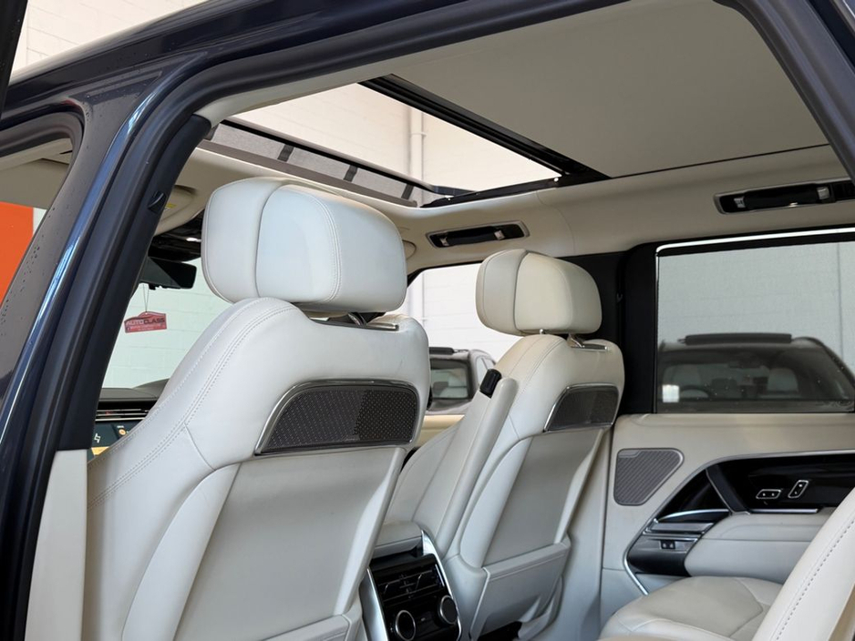 2025 Land Rover Range Rover - image 22
