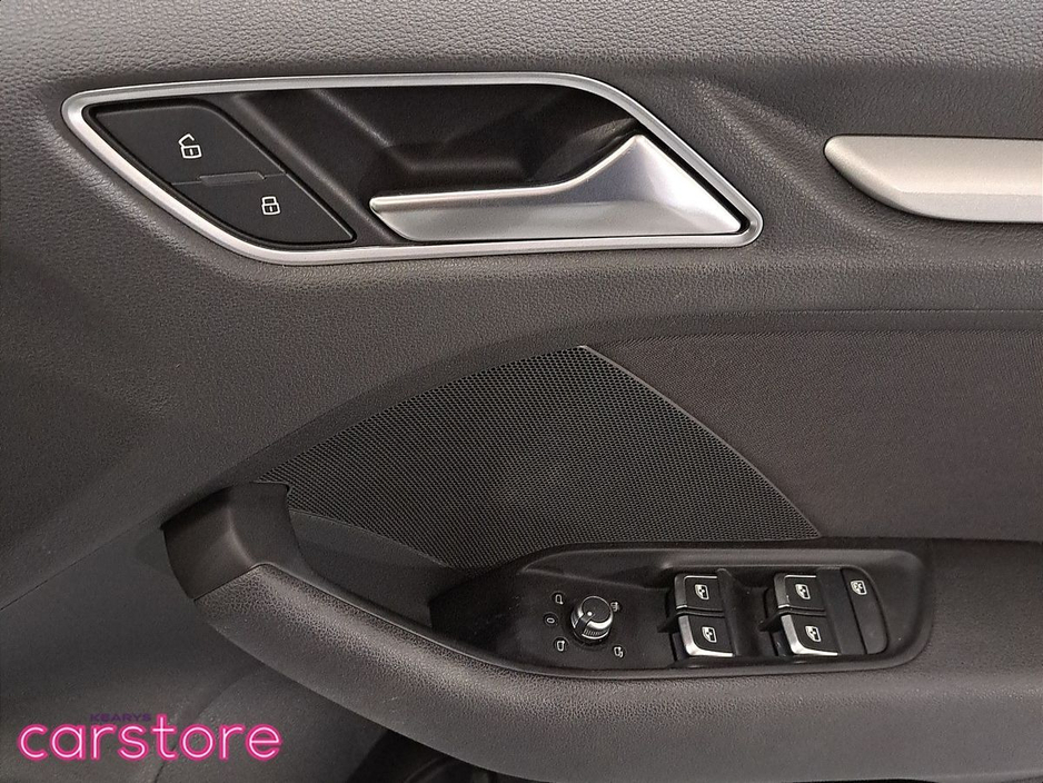 2017 Audi A3 1.4 TFSI €17,880