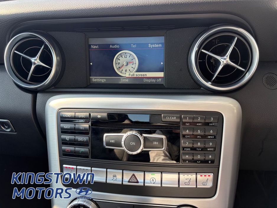 2015 Mercedes-Benz SLK Class - image 9